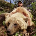 Golden Bear Outfitting - Grizzly Hunt